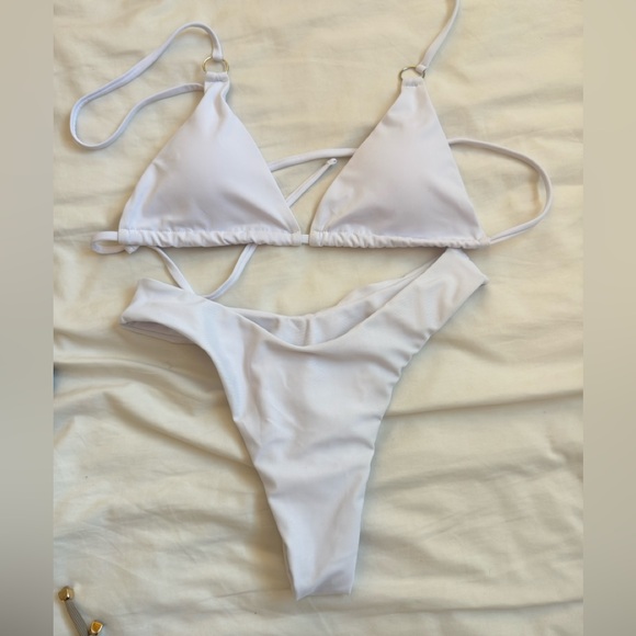 White Triangle Bikini Set - Picture 1 of 1